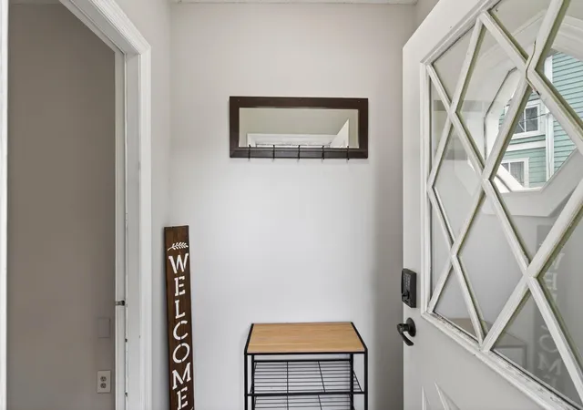 Photo 3 of Single family home for sale at 394 Dewey St, Saint Paul, MN 55104 | MLS# 7069484 | Listing updated on 2026-08-06
