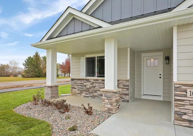 2nd image of 17769 Hoover St Nw, Elk River, MN 55330 | MLS# 7069491