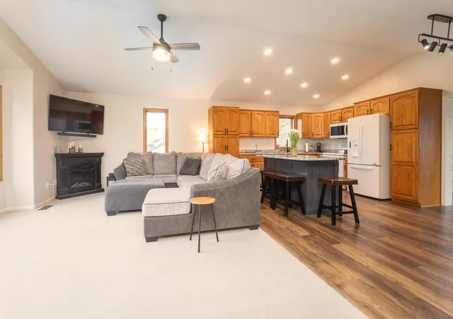 Homes for sale in Alexandria, MN | 4701 Country Shrs Sw, Alexandria, MN 56308 | MLS# 7069507