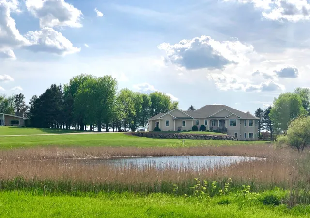 Homes for sale in Worthington, MN | 1250 S Crailsheim Rd, Worthington, MN 56187 | MLS# 7069511
