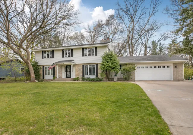 1st image of 1736 Woodland Rd, Saint Cloud, MN 56304 | MLS# 7069522