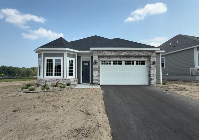 1st image of 8204 Haywood Dr, Circle Pines, MN 55014 | MLS# 7069696