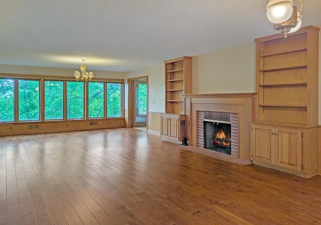 Photo 3 of Single family home for sale at 16220 Hayes Ave, Carver, MN 55315 | MLS# 7069734 | Listing updated on 2026-09-23