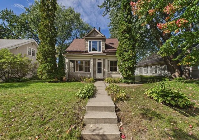 Photo 3 of Single family home for sale at 5136 43rd Avenue S, Minneapolis, MN 55417 | MLS# 7069782 | Listing updated on 2026-10-07
