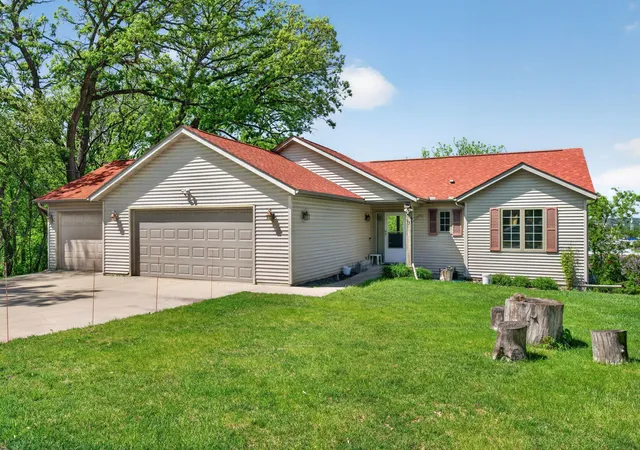 2nd image of 95 22nd St Sw, Rochester, MN 55902 | MLS# 7069892