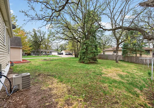 33rd image of 12122 Crooked Lake Blvd Nw, Minneapolis, MN 55433 | MLS# 7069922