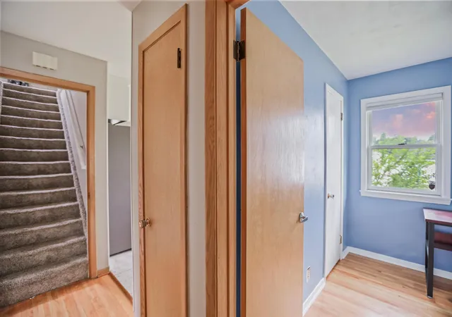 5th image of 1273 Juno Ave, Saint Paul, MN 55116 | MLS# 7069989
