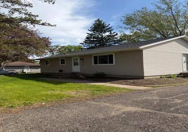 1st image of 6710 169th St W, Farmington, MN 55024 | MLS# 7070018