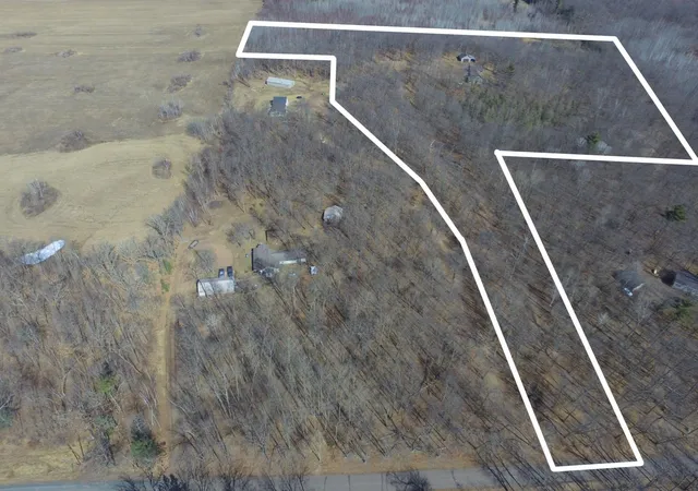 Photo 2 of Single family home for sale at 8166 Waldora Rd, Siren, WI 54872 | MLS# 7070081 | Listing updated on 2026-10-20
