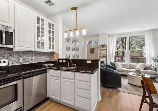3rd image of 660 N 2Nd St #114, Minneapolis, MN 55401 | MLS# 7070093