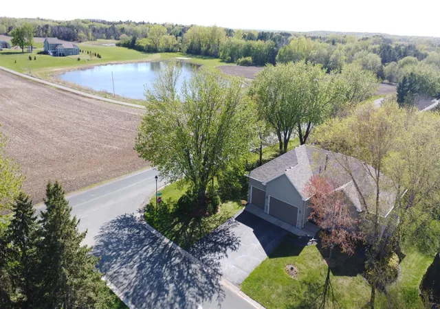 2nd image of 4985 Pine Ln, Saint Paul, MN 55123 | MLS# 7070153