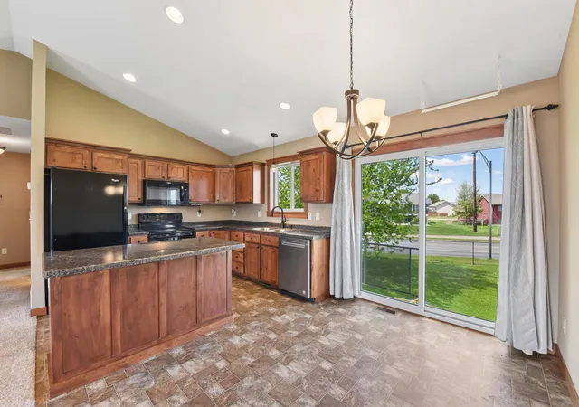 Homes for sale in New Richmond, WI | 1307 Osprey Ct, New Richmond, WI 54017 | MLS# 7070156