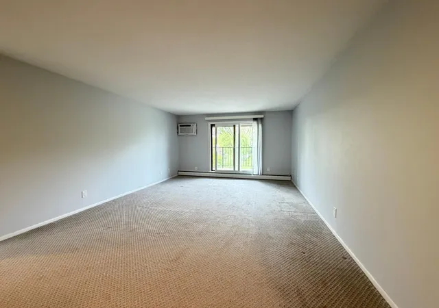 Homes for sale in Plymouth, MN | 35 Nathan Ln N #325, Plymouth, MN 55441 | MLS# 7070174
