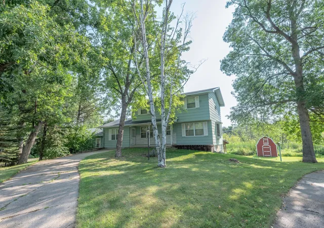 Photo 2 of Single family home for sale at 17409 Highland Dr, Detroit Lakes, MN 56501 | MLS# 7070224 | Listing updated on 2026-08-15