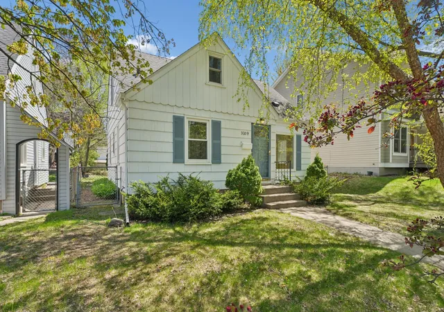 2nd image of 3109 Oregon Ave S, Minneapolis, MN 55426 | MLS# 7070246