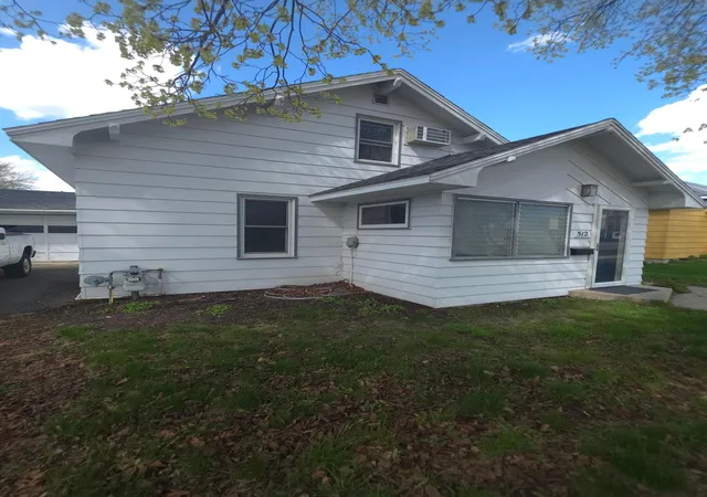 Homes for sale in Detroit Lakes, MN | 512 State St W, Detroit Lakes, MN 56501 | MLS# 7070287