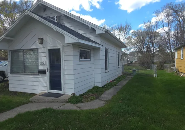 Homes for sale in Detroit Lakes, MN | 512 State St W, Detroit Lakes, MN 56501 | MLS# 7070287