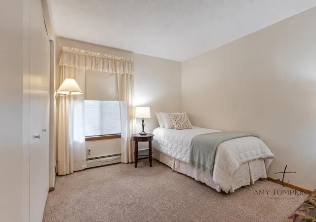 Homes for sale in Bloomington, MN | 8025 Xerxes Avenue, Bloomington, MN 55431 | Houzeo