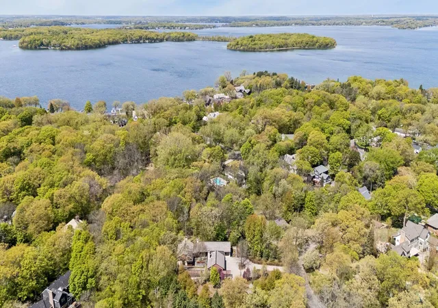 Photo 3 of Single family home for sale at 20545 Linden Rd, Excelsior, MN 55331 | MLS# 7070416 | Listing updated on 2026-09-24