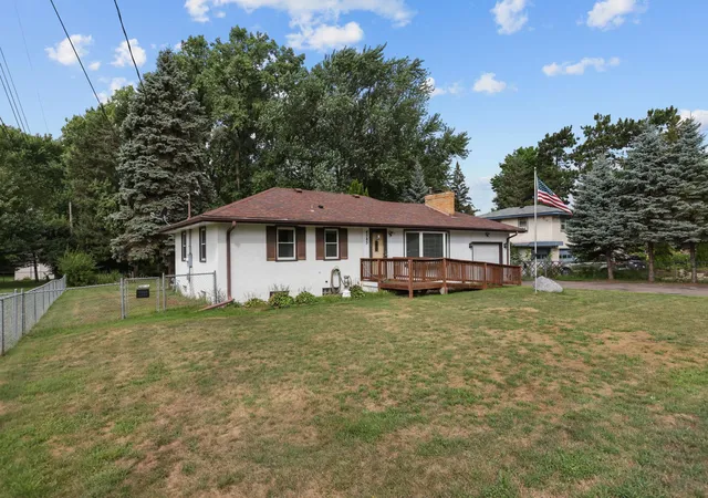 Photo 3 of Sale Pending at 4585 Otter Lake Rd, Saint Paul, MN 55110 | MLS# 7070417 | Listing updated on 2026-08-31