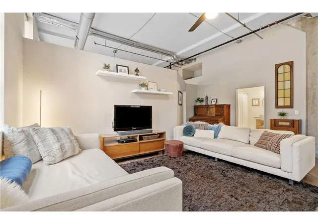 Photo 4 of Condo for sale at 918 3rd Street N #105, Minneapolis, MN 55401 | MLS# 7070480 | Listing updated on 2026-08-18