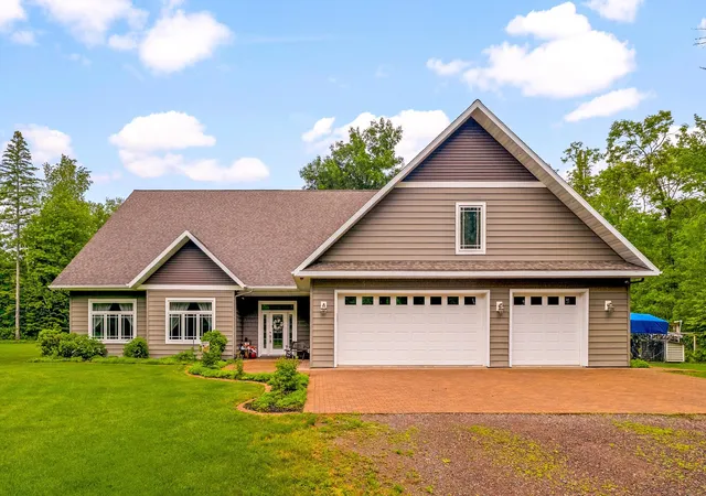 Single family home for sale at 5760 Munger Shaw Rd, Saginaw, MN 55779 | MLS# 7070524