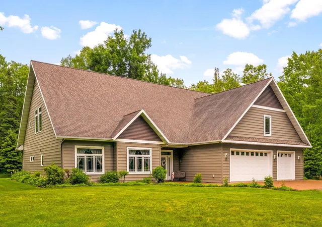 Photo 3 of Single family home for sale at 5760 Munger Shaw Rd, Saginaw, MN 55779 | MLS# 7070524 | Listing updated on 2026-09-04