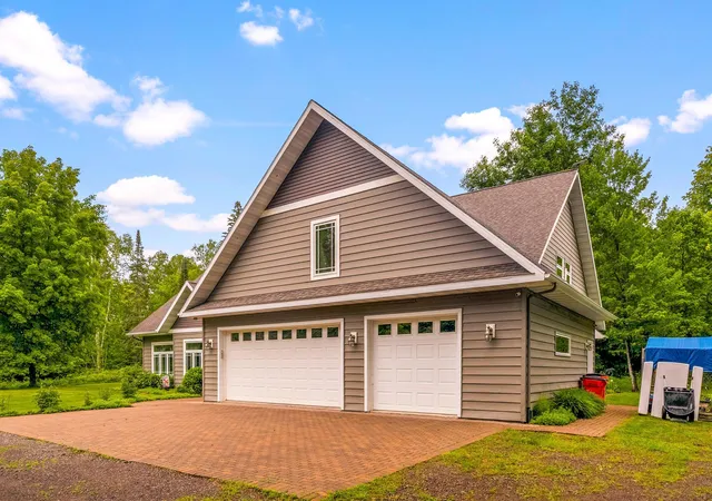 Photo 4 of Single family home for sale at 5760 Munger Shaw Rd, Saginaw, MN 55779 | MLS# 7070524 | Listing updated on 2026-09-04