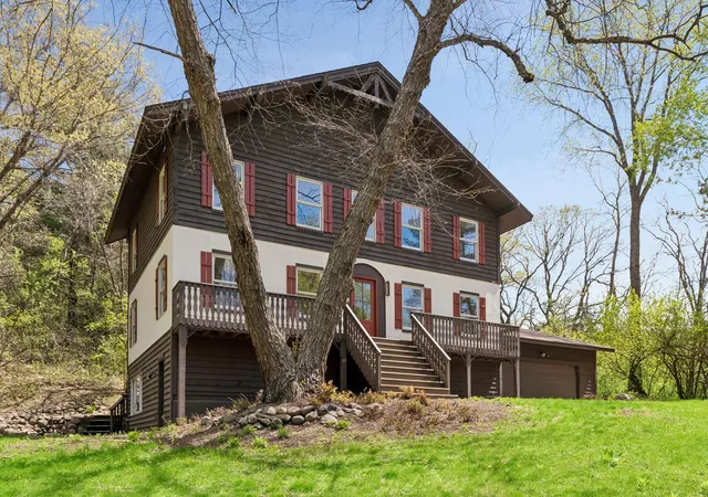 1st image of 1323 Strawberry Hill Rd S, Afton, MN 55001 | MLS# 7070551