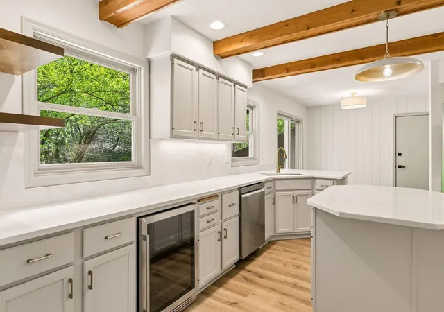 4th image of 1323 Strawberry Hill Rd S, Afton, MN 55001 | MLS# 7070551