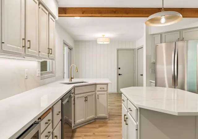 5th image of 1323 Strawberry Hill Rd S, Afton, MN 55001 | MLS# 7070551
