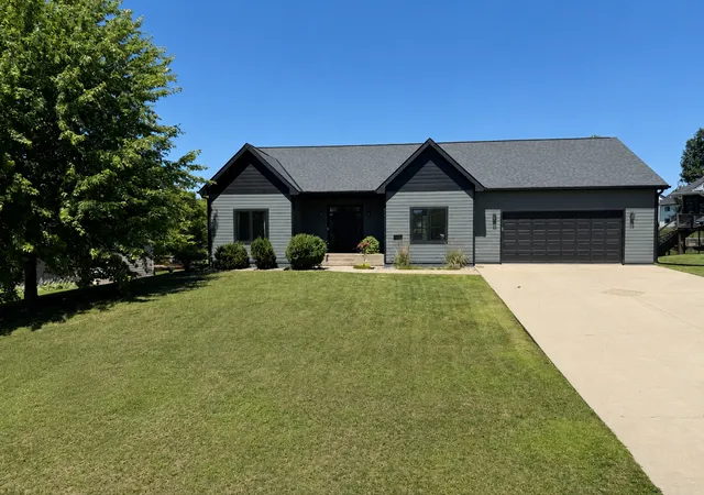 1st image of 365 Trailstone Dr Sw, Cokato, MN 55321 | MLS# 7070558