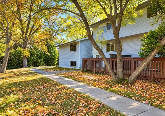 Photo 1 of Single family home for sale at 4819 Grenwich Way N, Saint Paul, MN 55128 | MLS# 7070573 | Listing updated on 2026-09-28