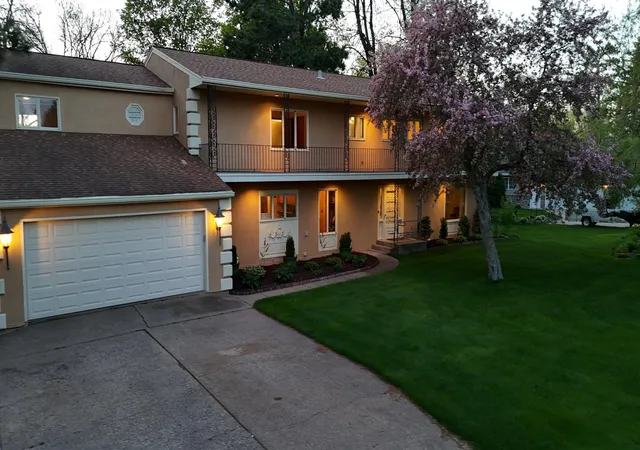 2nd image of 1411 Riverview Dr, Little Falls, MN 56345 | MLS# 7070664