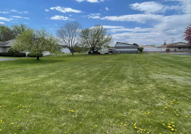 Homes for sale in Menomonie, WI | 1819 Wilson St Ne, Menomonie, WI 54751 | MLS# 7070668