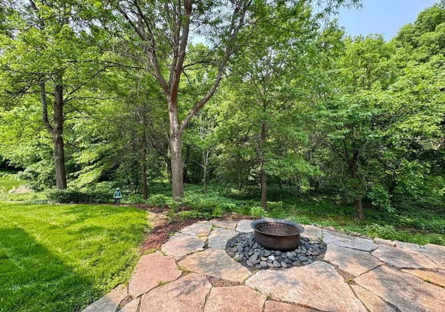 Photo 4 of Single family home for sale at 2206 Grant Ct, Northfield, MN 55057 | MLS# 7070950 | Listing updated on 2026-10-08