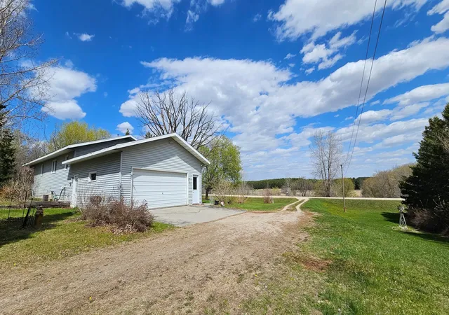 Homes for sale in Perham, MN | 40745 430Th Ave, Perham, MN 56573 | MLS# 7070958