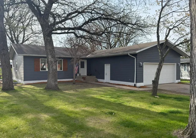 Homes for sale in Detroit Lakes, MN | 1320 Lori Ave, Detroit Lakes, MN 56501 | MLS# 7070983