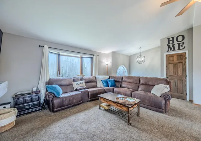 5th image of 11212 Pozar Rd, Chisholm, MN 55719 | MLS# 7070989