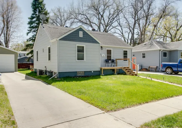 4th image of 1630 6Th Ave S, Fargo, ND 58103 | MLS# 7071016
