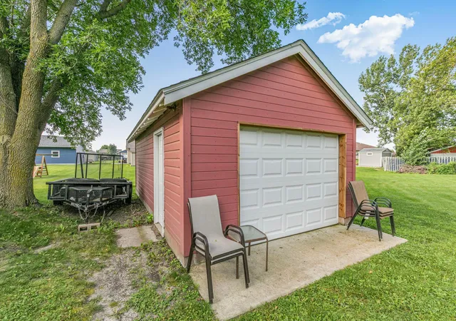 Homes for sale in Freeport, MN | 316 8th St Se, Freeport, MN 56331 | MLS# 7071047