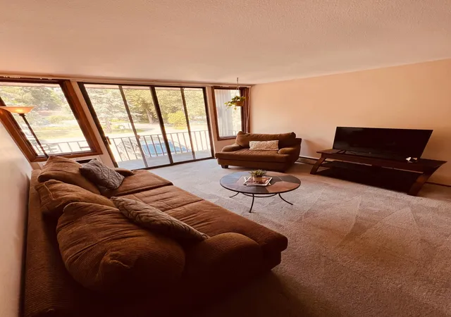 Listing Photo 5 - Condo for sale in building located at 4010 15Th Ave S, Minneapolis, MN 55407 - Unit #12D