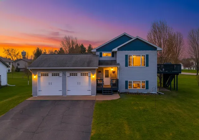 1st image of 339 11th St Ne, Milaca, MN 56353 | MLS# 7071079