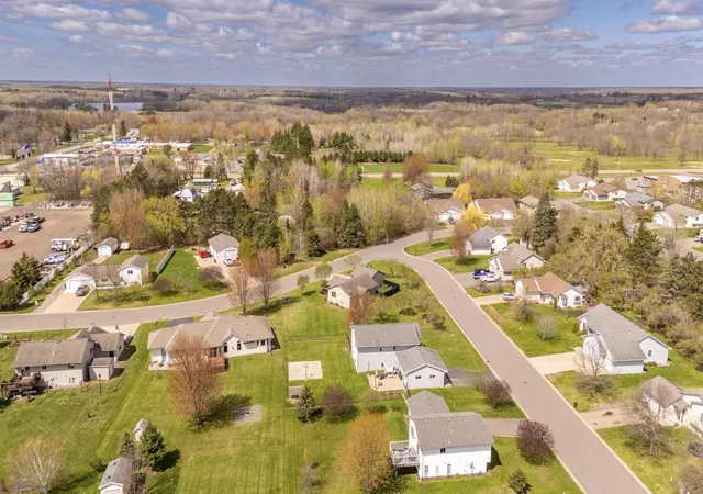 27th image of 339 11th St Ne, Milaca, MN 56353 | MLS# 7071079