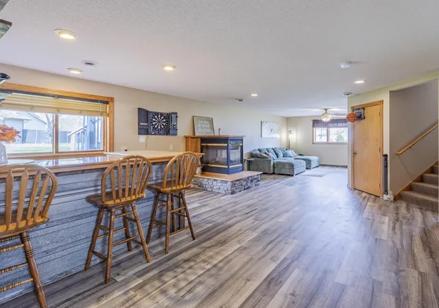 4th image of 339 11Th St Ne, Milaca, MN 56353 | MLS# 7071079