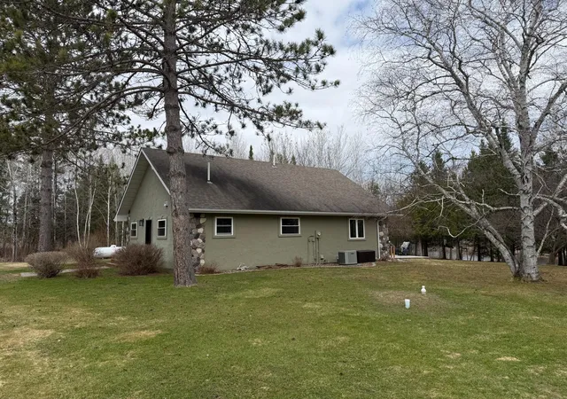 Homes for sale in International Falls, MN | 3630 County Road 142, International Falls, MN 56649 | MLS# 7071081