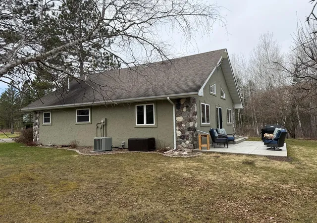 Homes for sale in International Falls, MN | 3630 County Road 142, International Falls, MN 56649 | MLS# 7071081