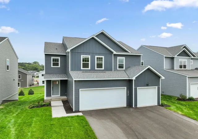 Photo 1 of Sale Pending at 10545 Glenbrook Ave S, Cottage Grove, MN 55016 | MLS# 7071117 | Listing updated on 2026-10-18