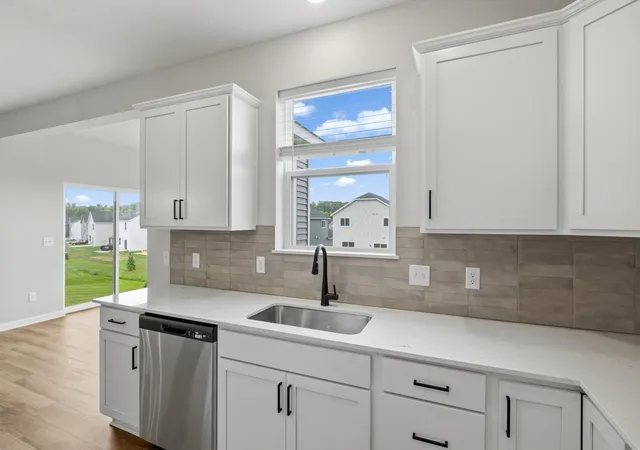 Photo 4 of Sale Pending at 10545 Glenbrook Ave S, Cottage Grove, MN 55016 | MLS# 7071117 | Listing updated on 2026-10-18