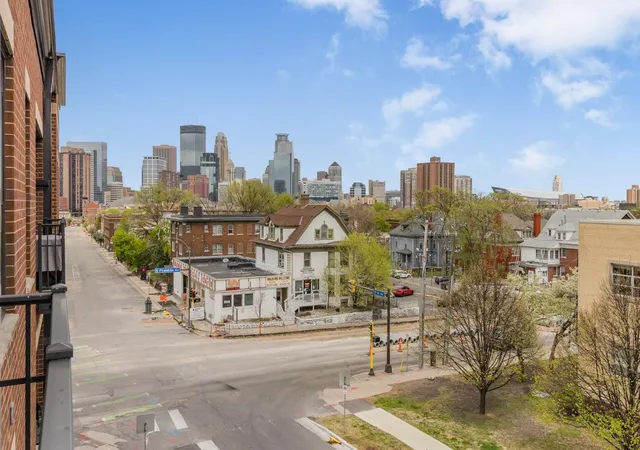 Photo 2 of Condo for sale at 15 E Franklin Ave #432, Minneapolis, MN 55404 | MLS# 7071252 | Listing updated on 2026-10-07